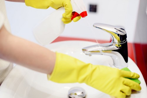 Local carpets cleaner in Harrow providing fibre care service